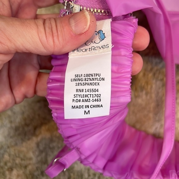 iHeartRaves, Awesome Bralette, Zippered Side, Adjustable Straps,Size Medium - Picture 9 of 10